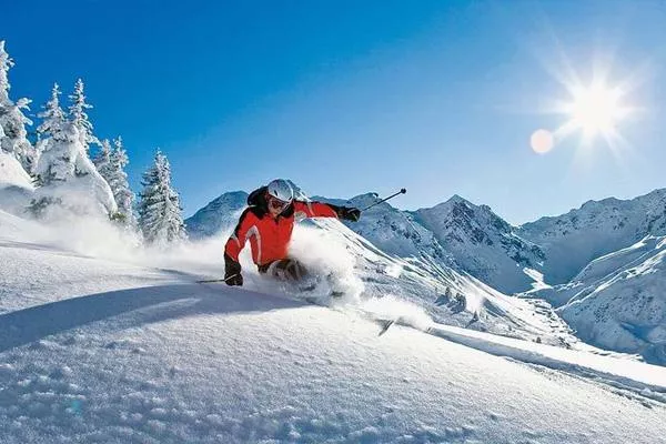 亞布力滑雪場在哪里 滑雪場開到幾月