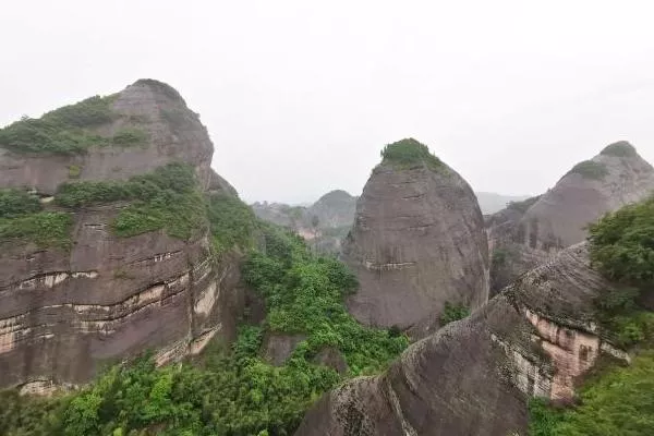 廣西八角寨景區(qū)在哪里