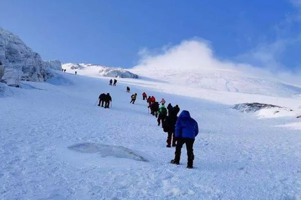 哈巴雪山登山攻略 哈巴雪山最佳登山時間