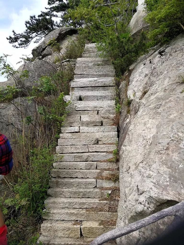 龜峰山風(fēng)景區(qū)好玩嗎 龜峰山旅游攻略