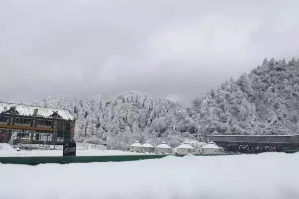 2022重慶茅草壩滑雪場(chǎng)攻略 門(mén)票價(jià)格和地址交通指南