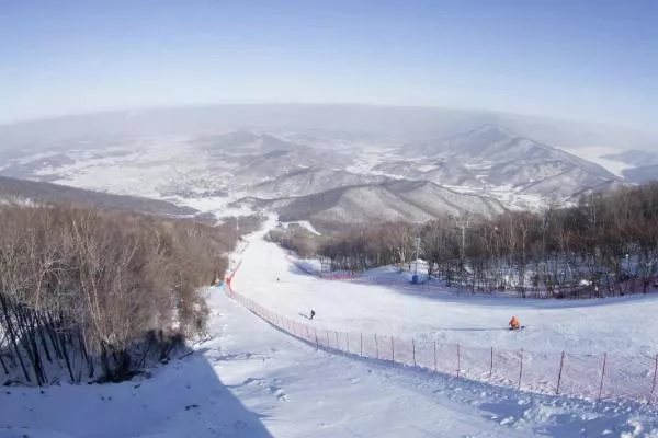 松花湖滑雪場2020年開放時間 松花湖滑雪場門票價格