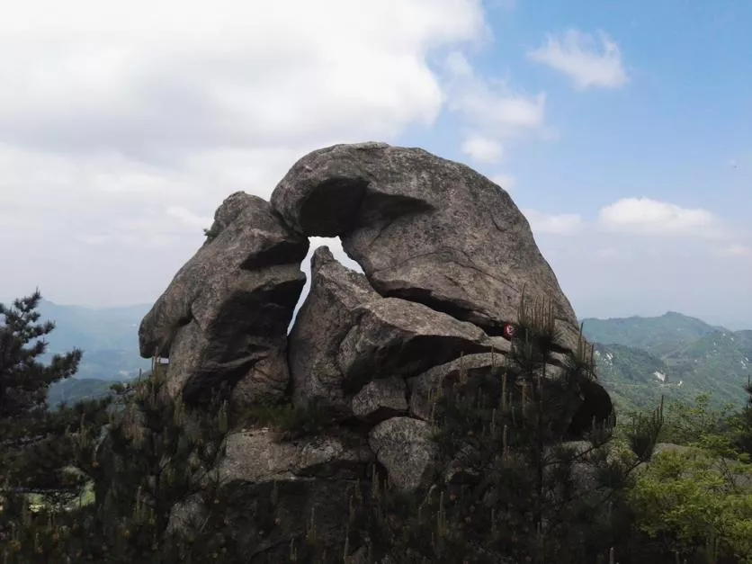 龜峰山風(fēng)景區(qū)好玩嗎 龜峰山旅游攻略